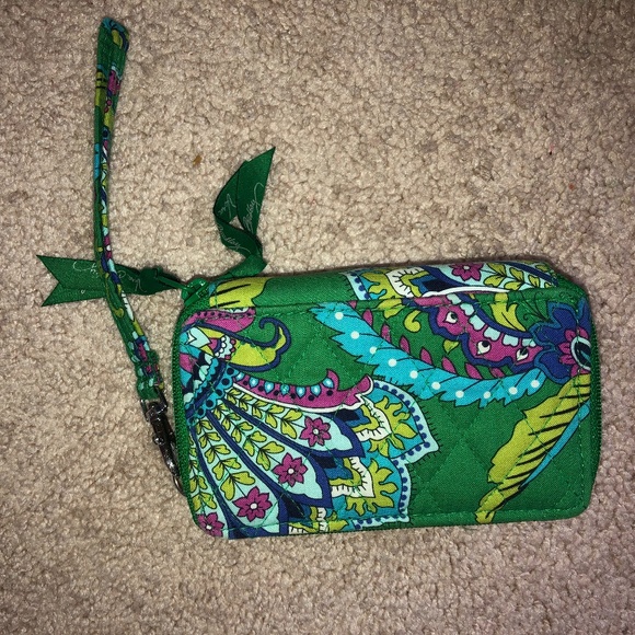 Vera Bradley Wallet - Picture 5 of 6